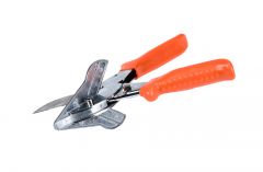 Mac Lean cutter for basic small skirtings