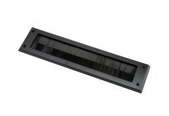 Letterbox brush black