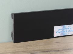 Waterproof skirting board straight black 15x80mm 2,4m