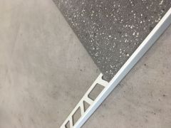 Tile profile straight metal white 10mm/2,7m